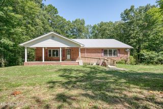1161 Charlie Doss Rd, Jamestown, TN 38556