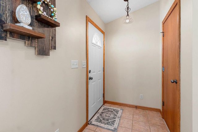 424 POLCZINSKI CIRCLE, Oconto Falls, WI 54154