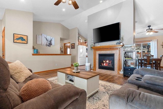 424 POLCZINSKI CIRCLE, Oconto Falls, WI 54154