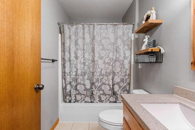 424 POLCZINSKI CIRCLE, Oconto Falls, WI 54154