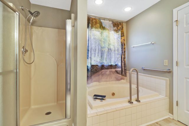 104 Minetta Dr, Crossville, TN 38558