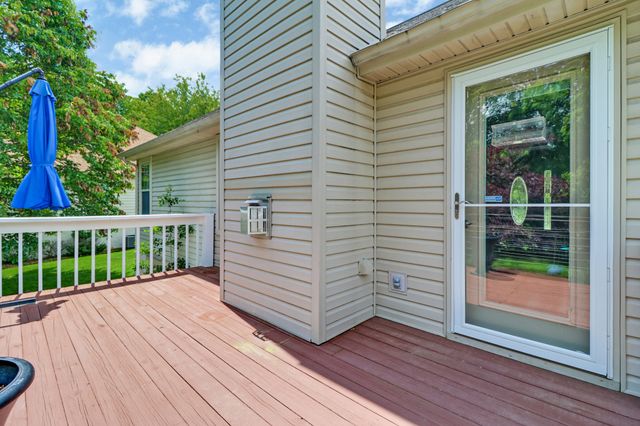 104 Minetta Dr, Crossville, TN 38558