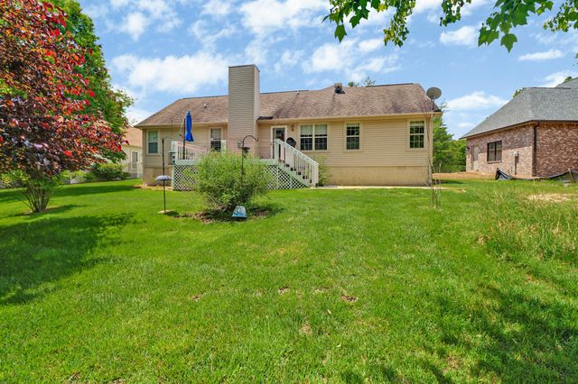 104 Minetta Dr, Crossville, TN 38558