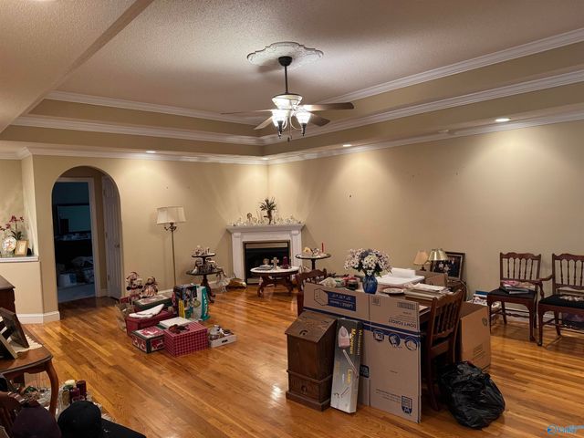 384 Lawson Gap Road, Boaz, AL 35956