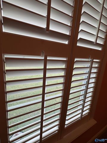 384 Lawson Gap Road, Boaz, AL 35956