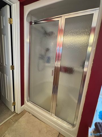 384 Lawson Gap Road, Boaz, AL 35956