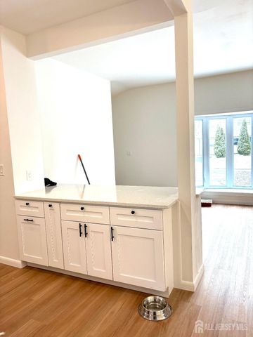 42 blvd E, Old Bridge, NJ 07735