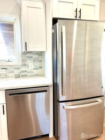 42 blvd E, Old Bridge, NJ 07735