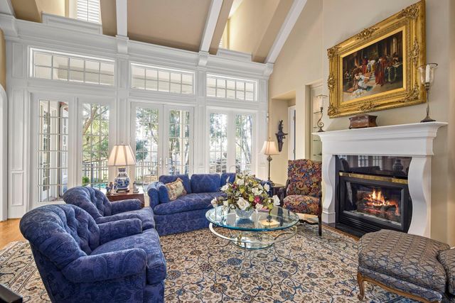 124 Florentine, Horseshoe Bay, TX 78657