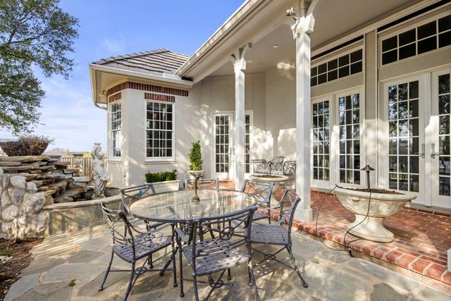 124 Florentine, Horseshoe Bay, TX 78657