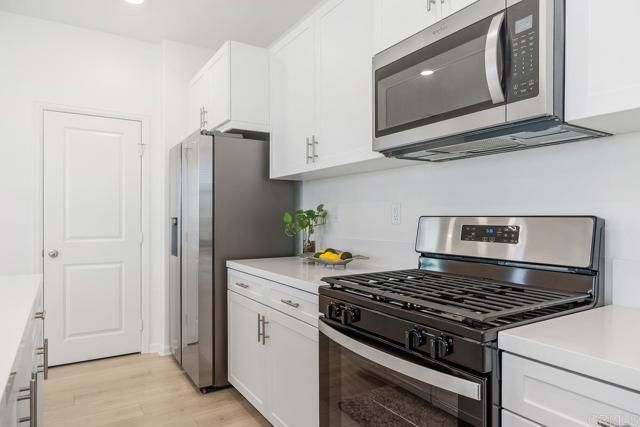 1047 Arrowood Trail, Vista, CA 92081