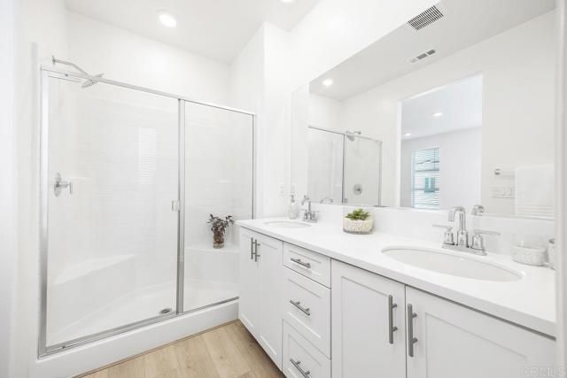 1047 Arrowood Trail, Vista, CA 92081