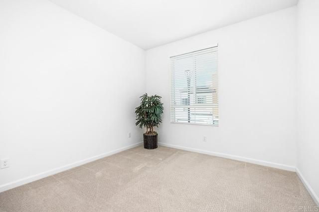 1047 Arrowood Trail, Vista, CA 92081