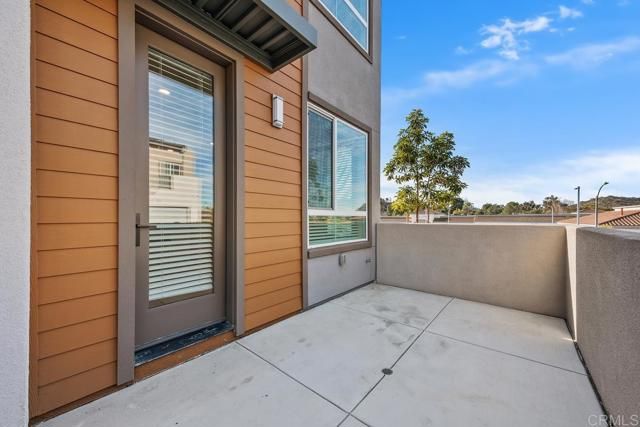 1047 Arrowood Trail, Vista, CA 92081