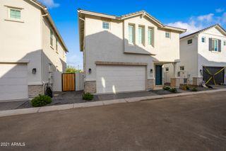 9517 E Talon Avenue, Mesa, AZ 85212