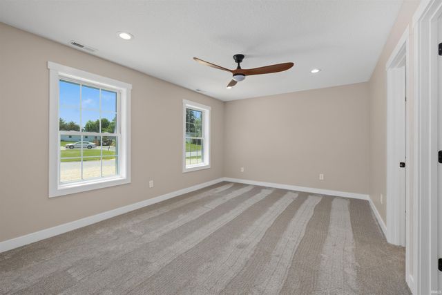 203 S Ivy Lane, Butler, IN 46721