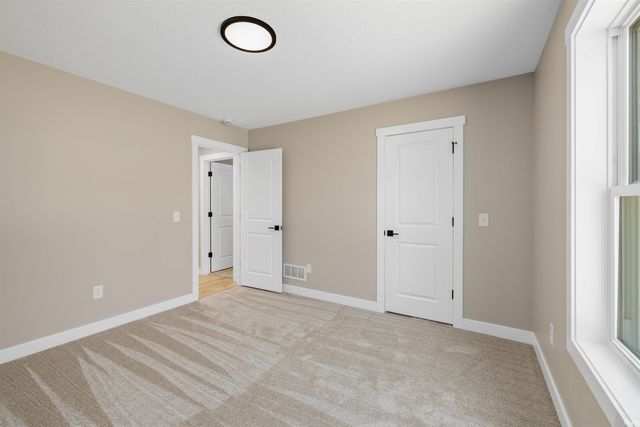 203 S Ivy Lane, Butler, IN 46721