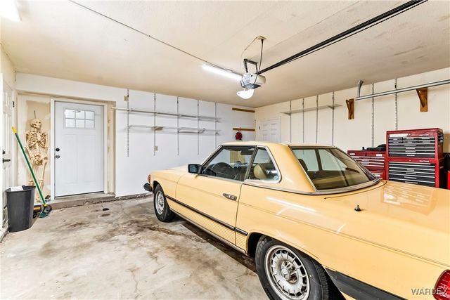 3397 Ridge Run Avenue, Bullhead City, AZ 86429