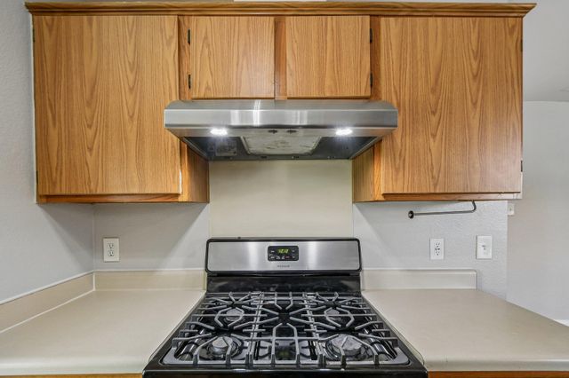1611 Lantern Light DR, Round Rock, TX 78681