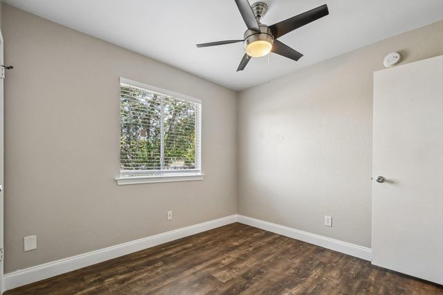1611 Lantern Light DR, Round Rock, TX 78681