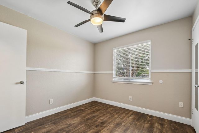 1611 Lantern Light DR, Round Rock, TX 78681