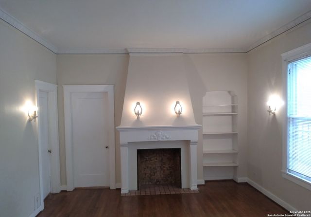 219 W Magnolia, San Antonio, TX 78212