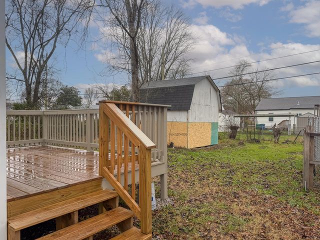 605 Flegal Avenue, Rossville, GA 30741