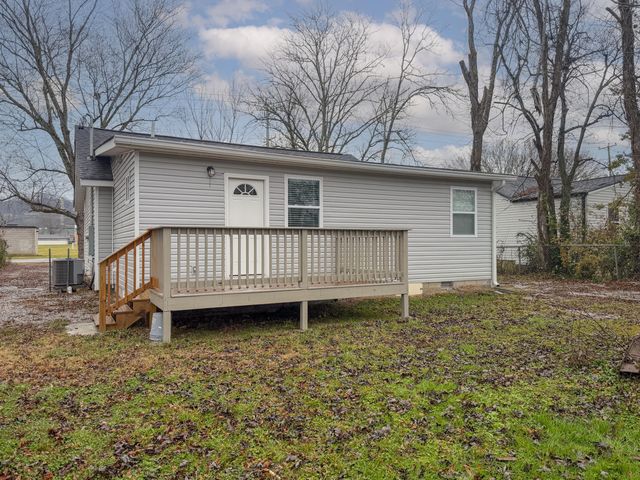 605 Flegal Avenue, Rossville, GA 30741