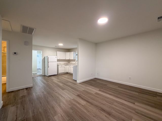 605 Flegal Avenue, Rossville, GA 30741