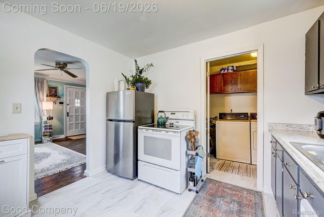 521 E Chesterfield Street, Ferndale, MI 48220