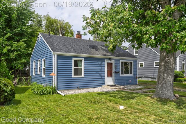 521 E Chesterfield Street, Ferndale, MI 48220