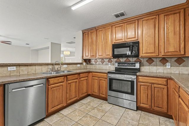 1512 Wind Star Way, Fort Worth, TX 76108