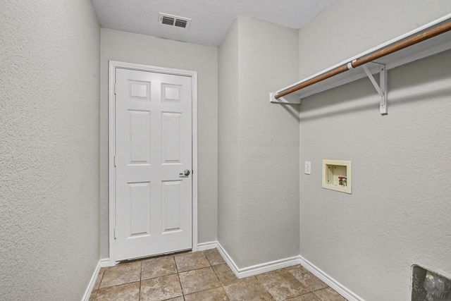 1512 Wind Star Way, Fort Worth, TX 76108