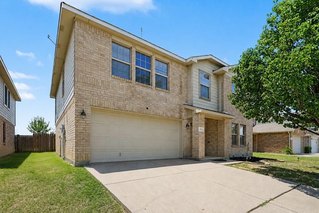 1512 Wind Star Way, Fort Worth, TX 76108