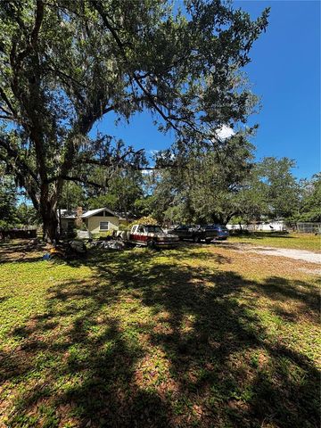 7027 CHARLES HUMPHREY ROAD, Plant City, FL 33565