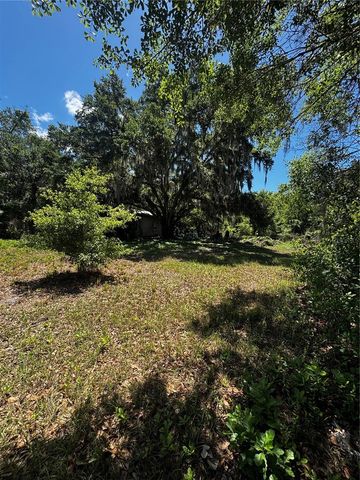 7027 CHARLES HUMPHREY ROAD, Plant City, FL 33565