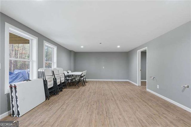 3630 Millers Pond Way, Snellville, GA 30039