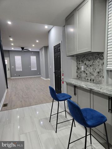 4207 ASPEN ST, Philadelphia, PA 19104