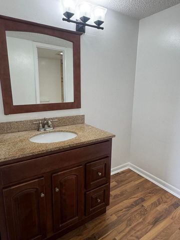 16171 Blatt Boulevard 202, Weston, FL 33326