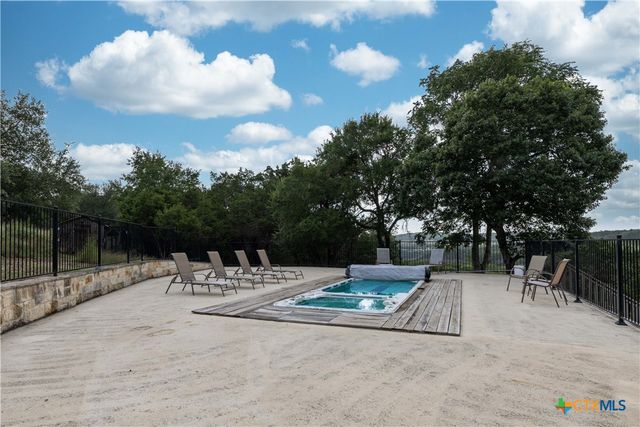 514 Eden Ranch Drive, Canyon Lake, TX 78133