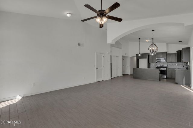 2420 TIERRA DELMONTE Drive, El Paso, TX 79938