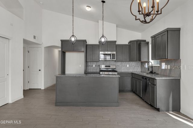 2420 TIERRA DELMONTE Drive, El Paso, TX 79938