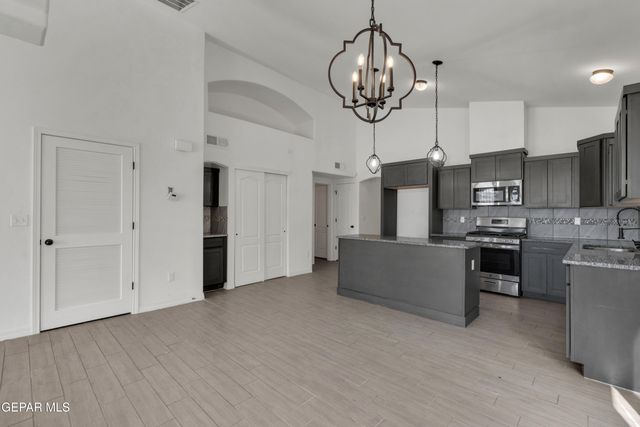 2420 TIERRA DELMONTE Drive, El Paso, TX 79938