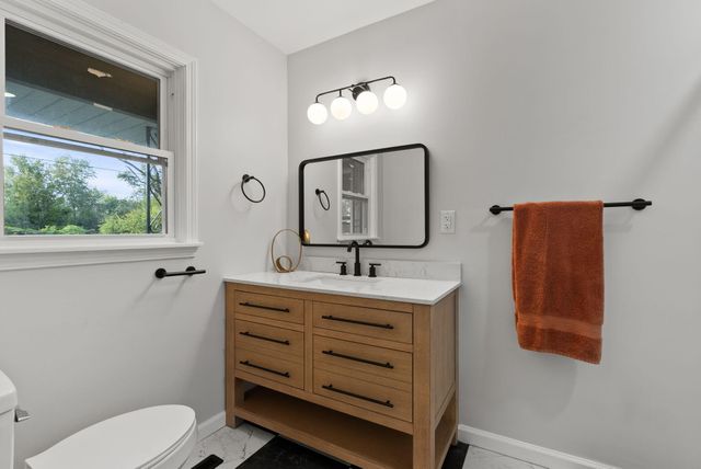 1032 Algonquin Trail, Frankfort, KY 40601