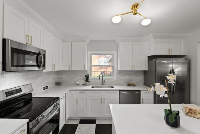 1032 Algonquin Trail, Frankfort, KY 40601