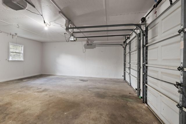 1032 Algonquin Trail, Frankfort, KY 40601