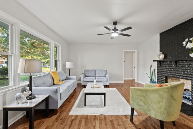 1032 Algonquin Trail, Frankfort, KY 40601