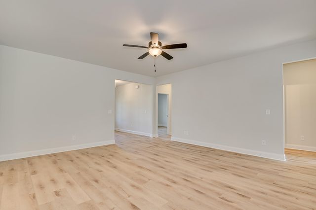 1686 Pine Ridge Dr N, Hephzibah, GA 30815