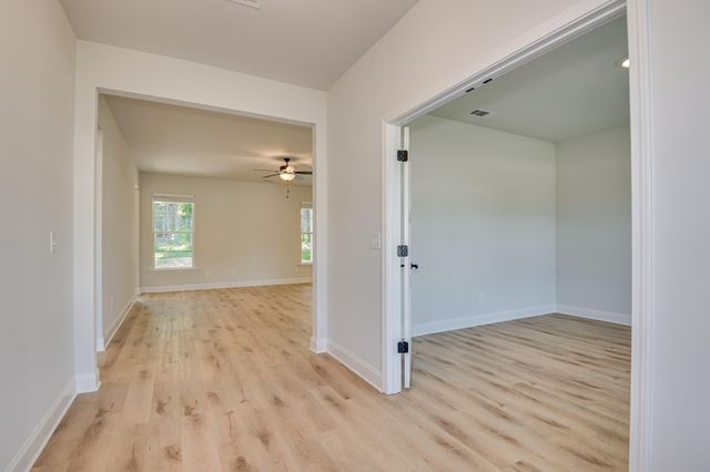 1686 Pine Ridge Dr N, Hephzibah, GA 30815