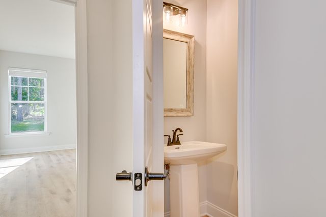 1686 Pine Ridge Dr N, Hephzibah, GA 30815